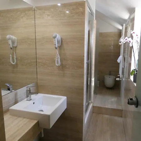 Hotel Eurohotel 3*
